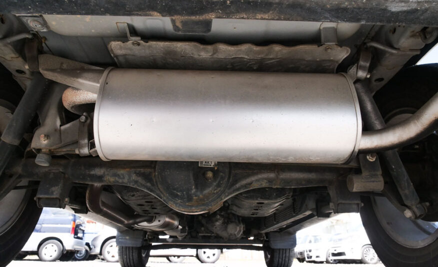 2001 Mitsubishi Pajero IO