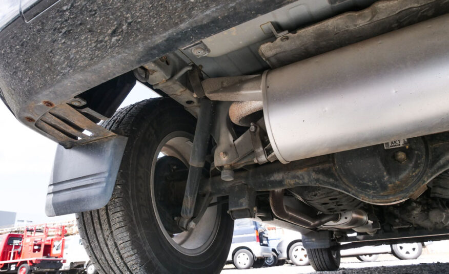 2001 Mitsubishi Pajero IO
