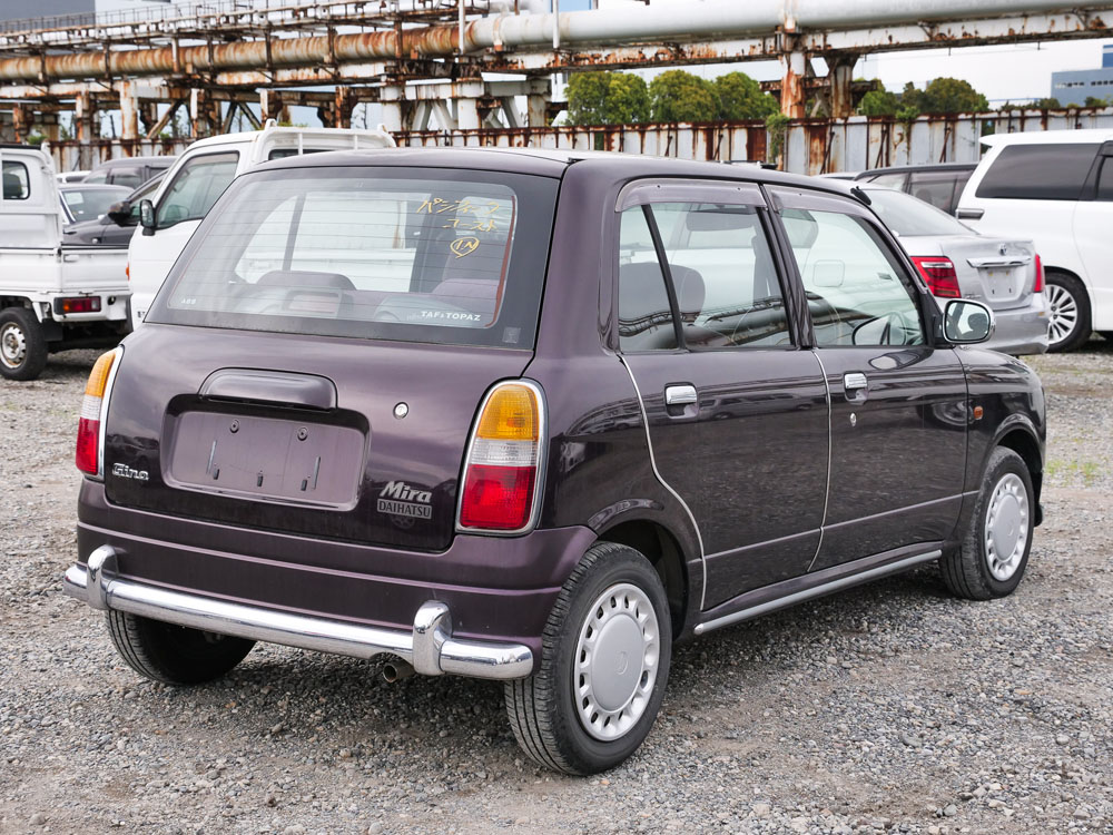 1999 Daihatsu Mira Gino