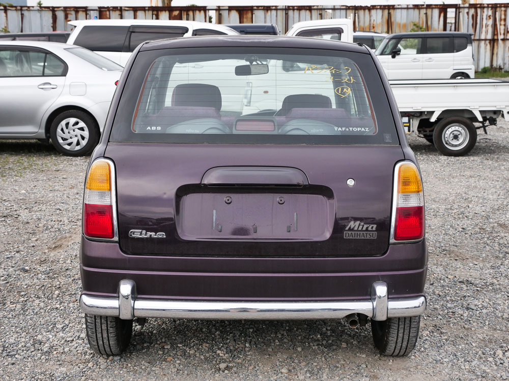 1999 Daihatsu Mira Gino