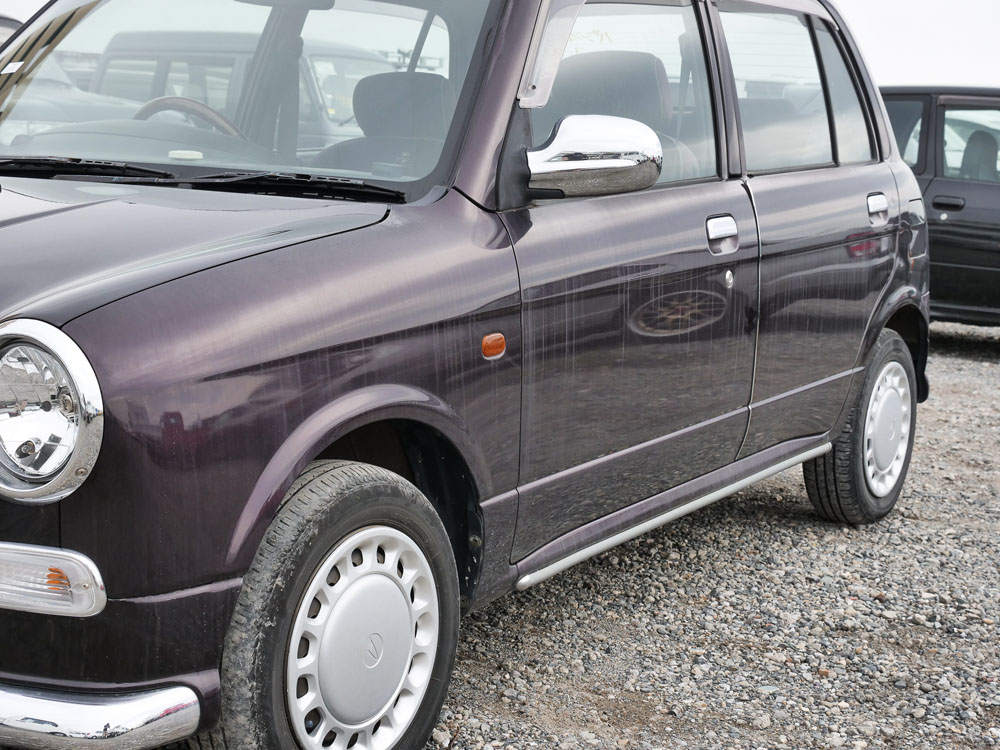 1999 Daihatsu Mira Gino
