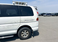 2000 Mitsubishi Delica Chamonix Left Side View