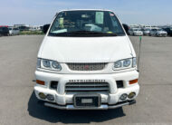 2000 Mitsubishi Delica Chamonix Front Side View
