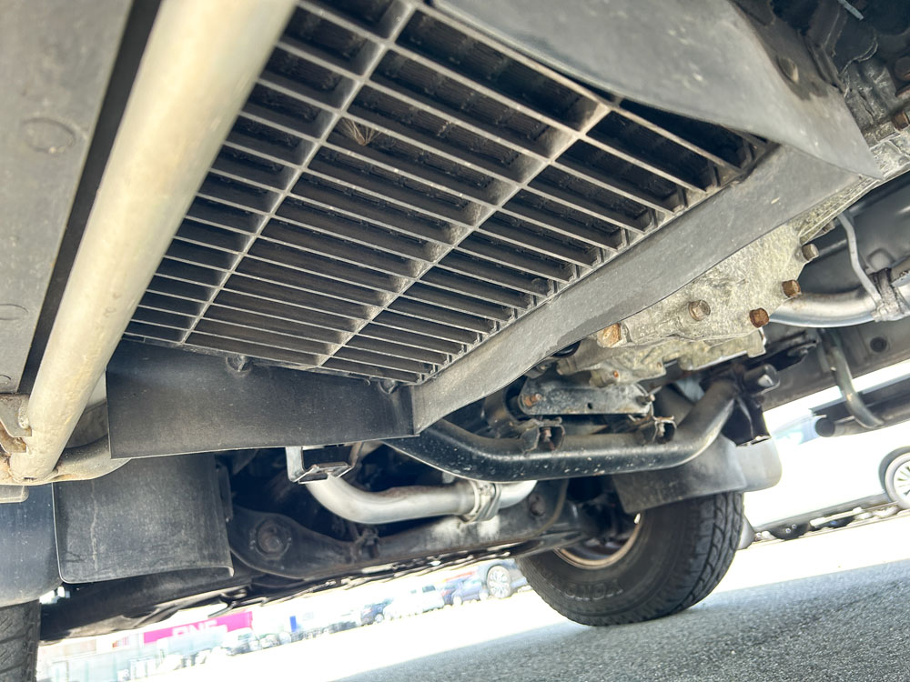 2000 Mitsubishi Delica