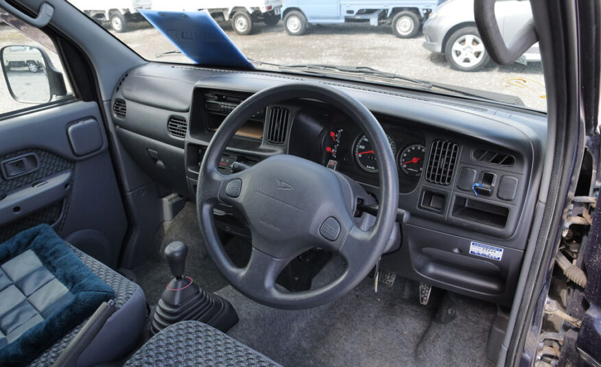 2000 Daihatsu Atrai