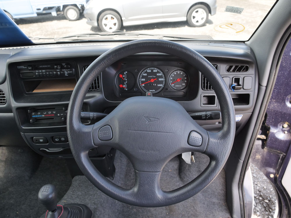2000 Daihatsu Atrai