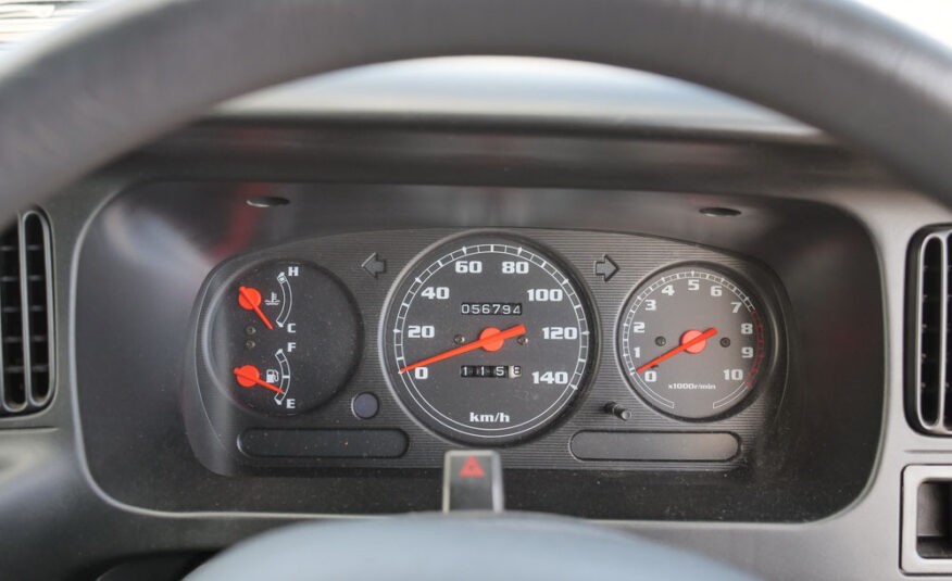 2000 Daihatsu Atrai