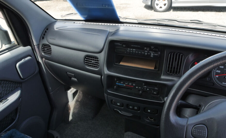 2000 Daihatsu Atrai