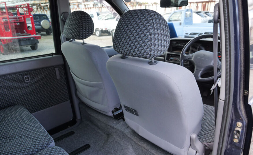 2000 Daihatsu Atrai