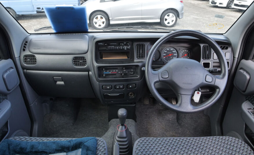 2000 Daihatsu Atrai