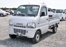 2001 Suzuki Carry Kei Truck Silver Front Side