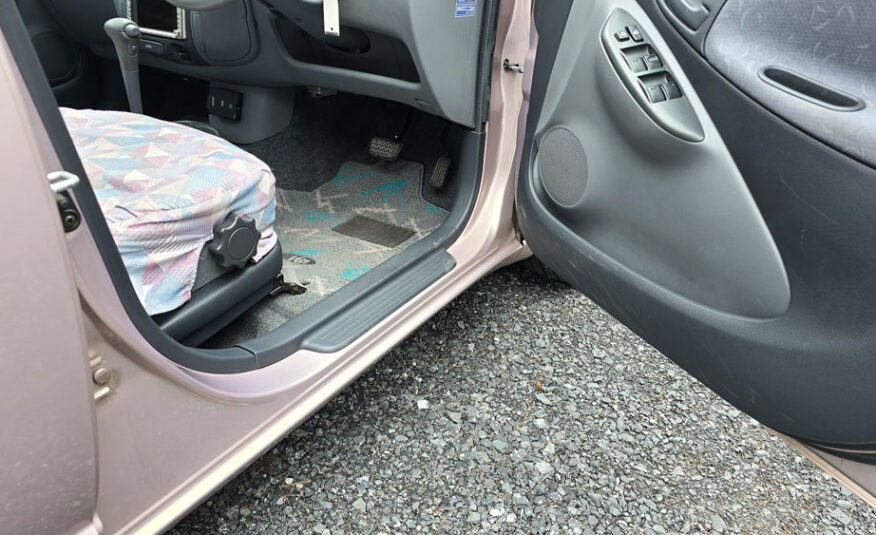 2000 Toyota Vitz