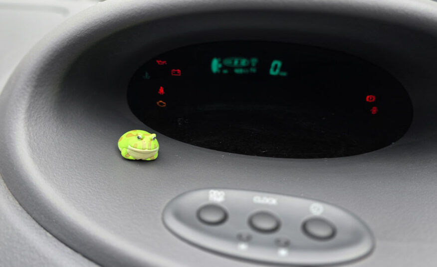 2000 Toyota Vitz