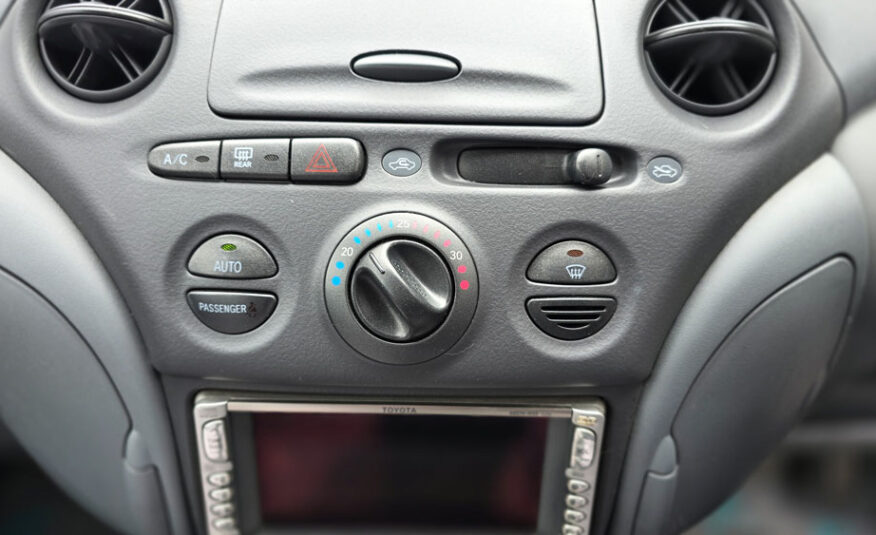 2000 Toyota Vitz
