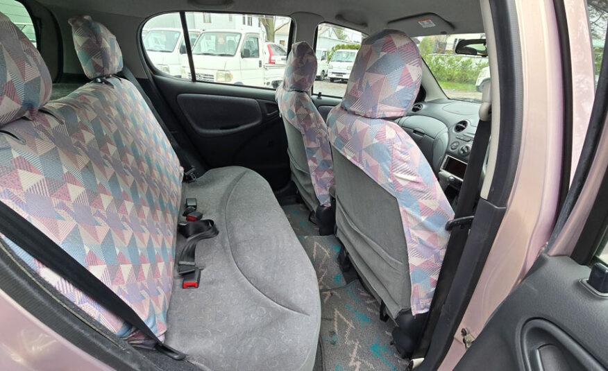 2000 Toyota Vitz