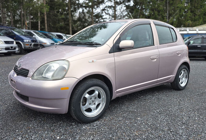 2000 Toyota Vitz Pink - Toyota Echo Pink