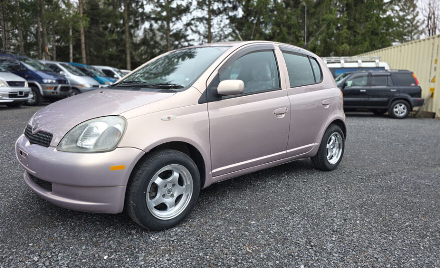 2000 Toyota Vitz