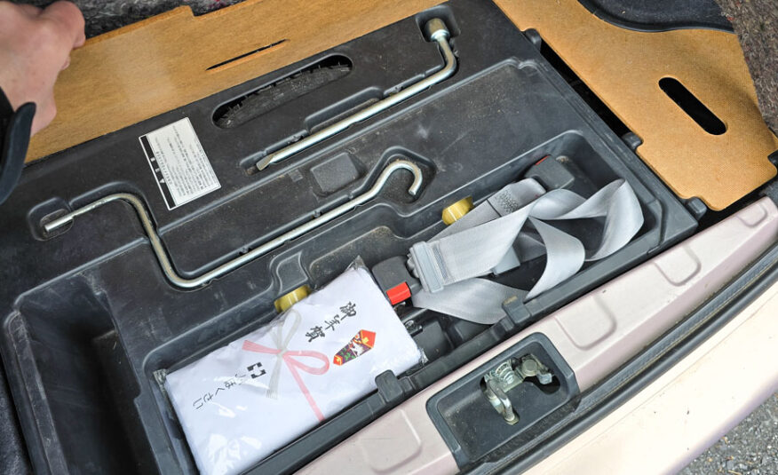 2000 Toyota Vitz