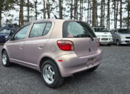 2000 Toyota Vitz Pink - Toyota Echo Pink Vue Côté Gauche