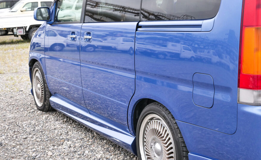 2000 Honda Stepwagon