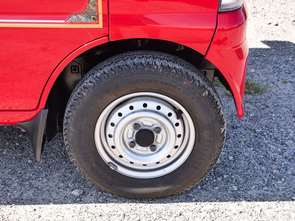 2001 Suzuki Carry