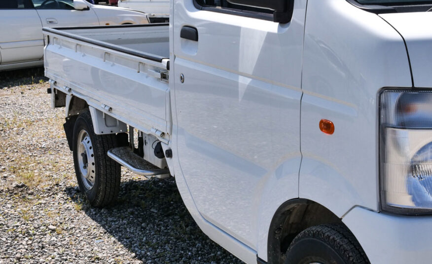 2010 Suzuki Carry