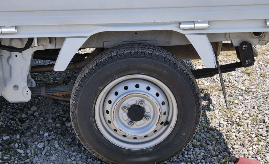 2010 Suzuki Carry