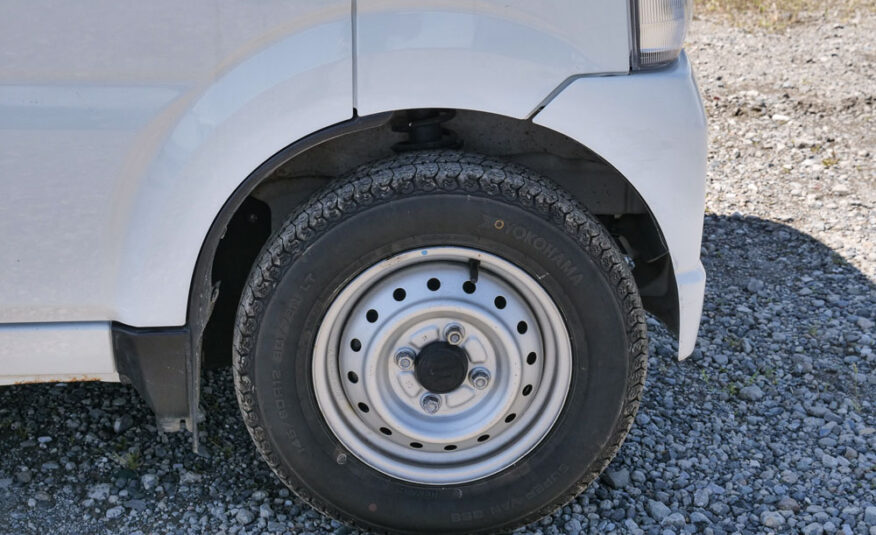 2010 Suzuki Carry
