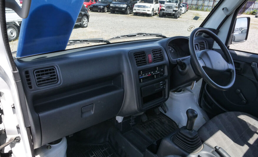 2010 Suzuki Carry
