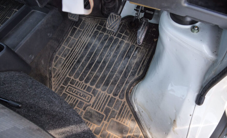 2010 Suzuki Carry