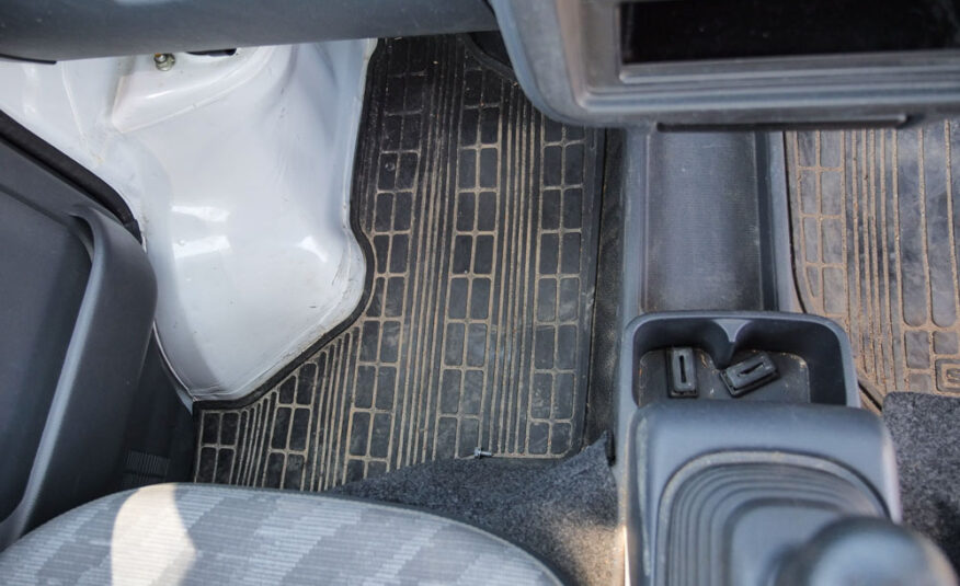 2010 Suzuki Carry