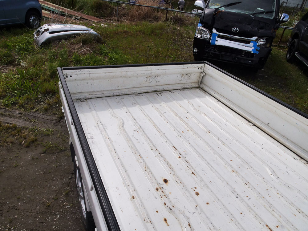 2001 Suzuki Carry