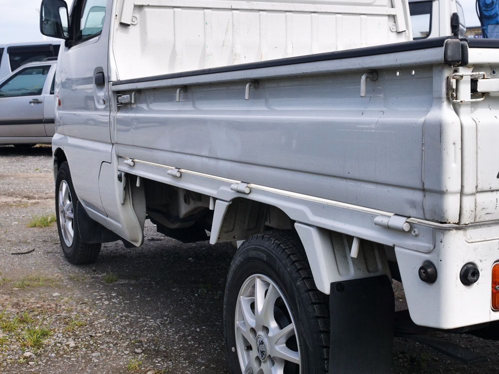 2001 Suzuki Carry