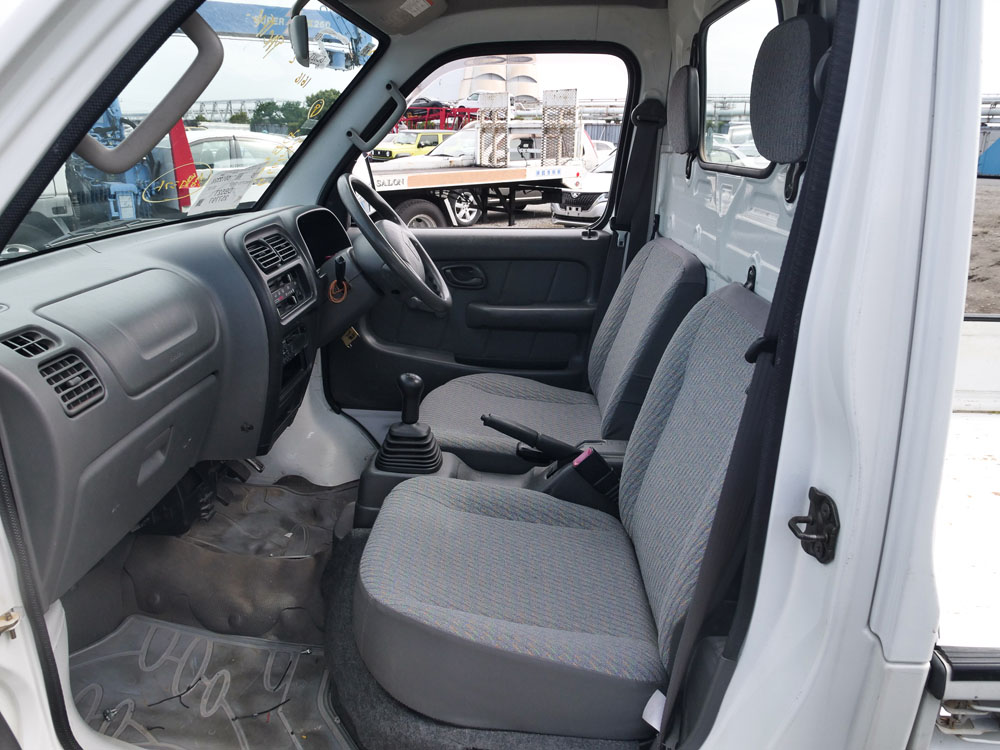 2001 Suzuki Carry