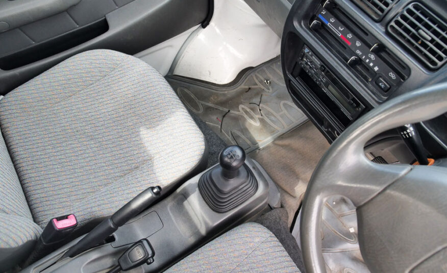2001 Suzuki Carry