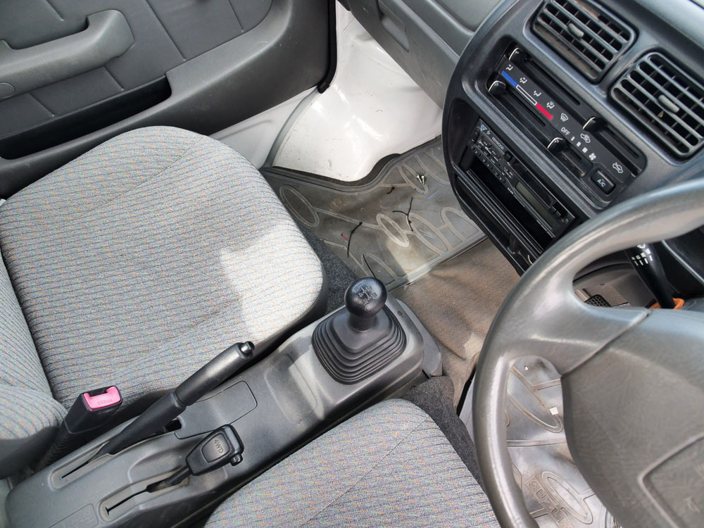 2001 Suzuki Carry