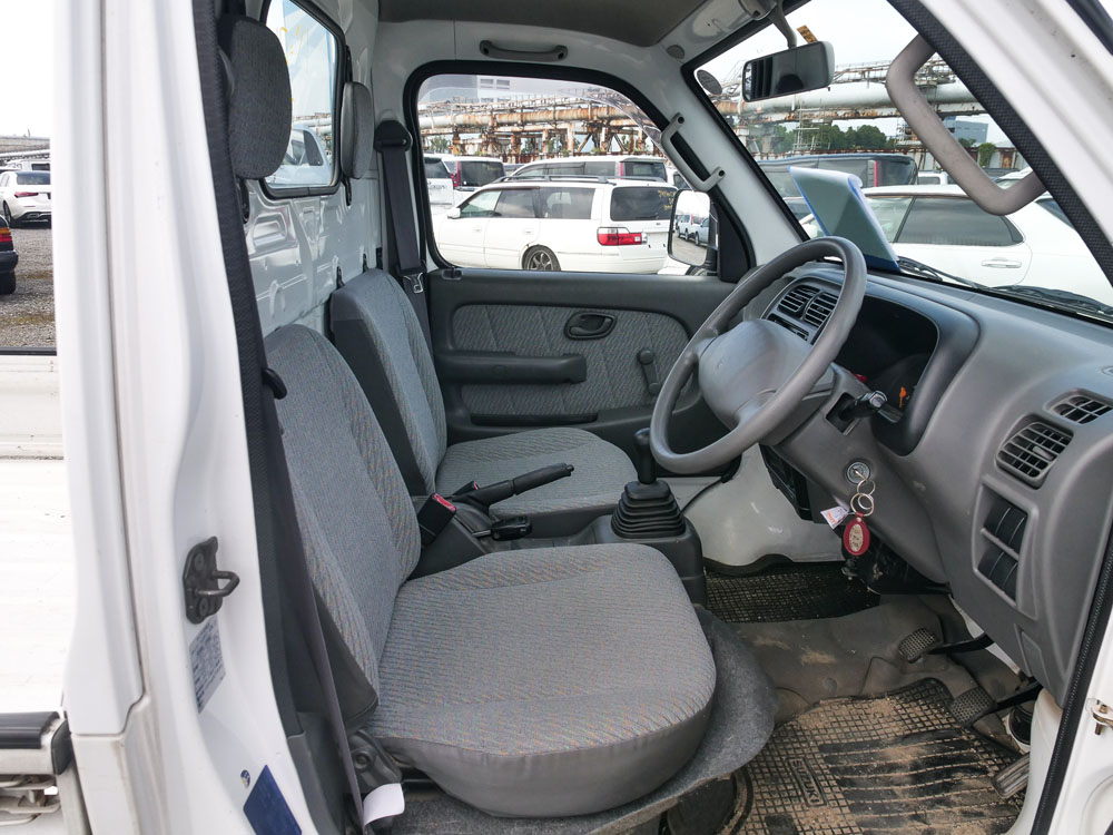 2001 Suzuki Carry