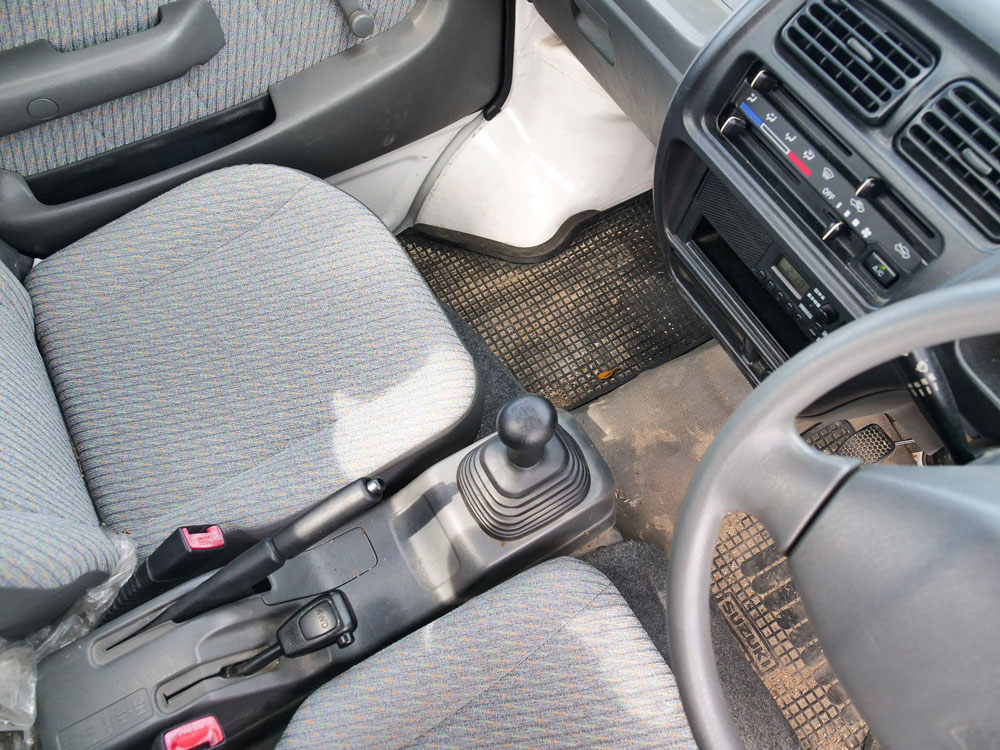 2001 Suzuki Carry