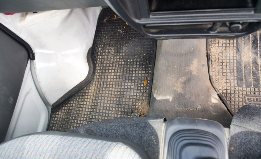 2001 Suzuki Carry