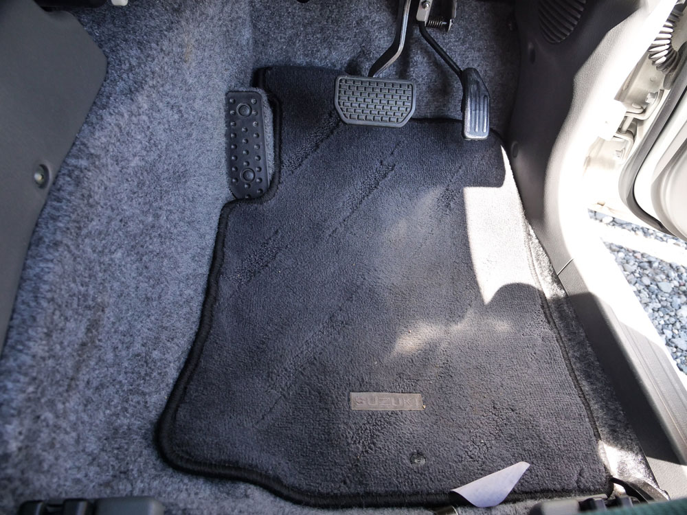 2001 Suzuki Jimny