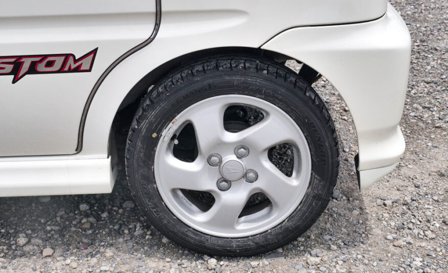 1999 Daihatsu Move
