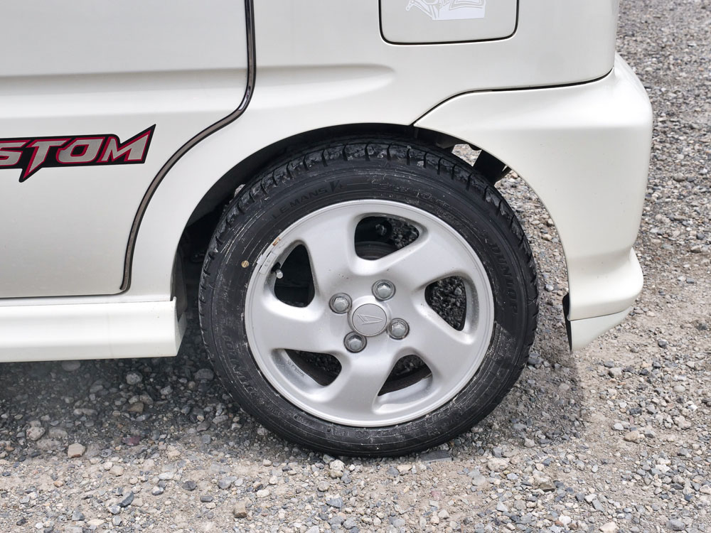 1999 Daihatsu Move